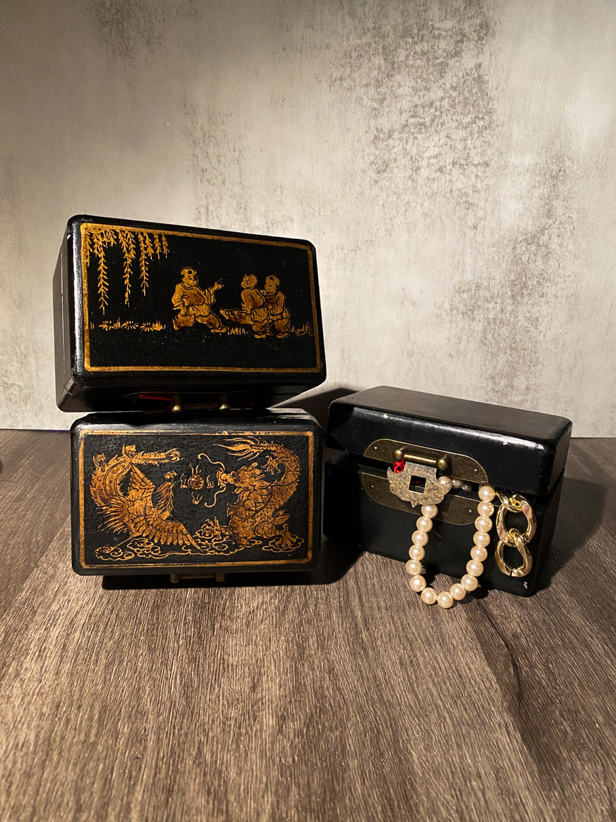 Oriental Chinese Wooden Box – Dragon & Phoenix (Vintage)